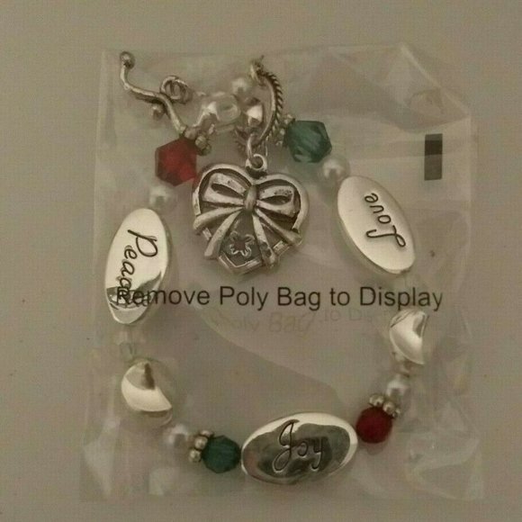 🌷5/$20 Holiday Expressively Yours Stretch Bracelet Peace - Picture 1 of 4